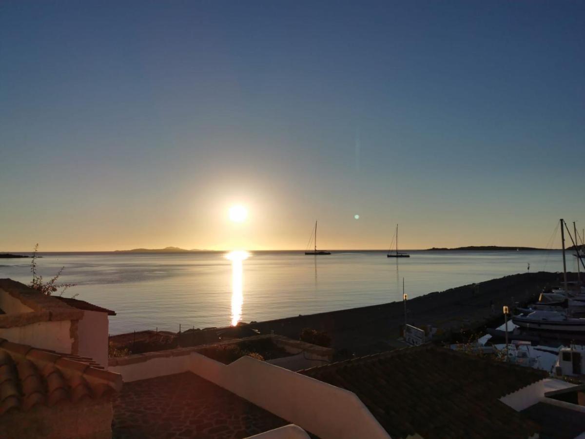 Le Sirene Hotel Portisco Buitenkant foto