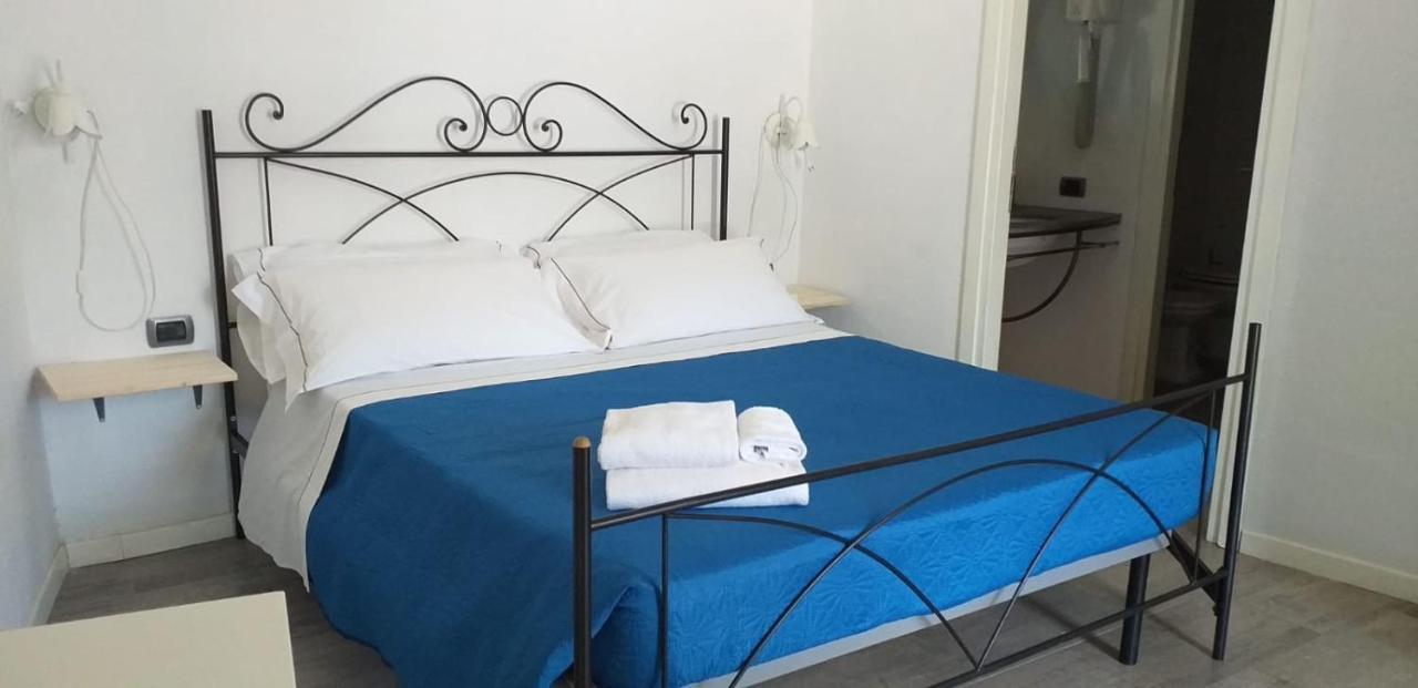 Le Sirene Hotel Portisco Buitenkant foto