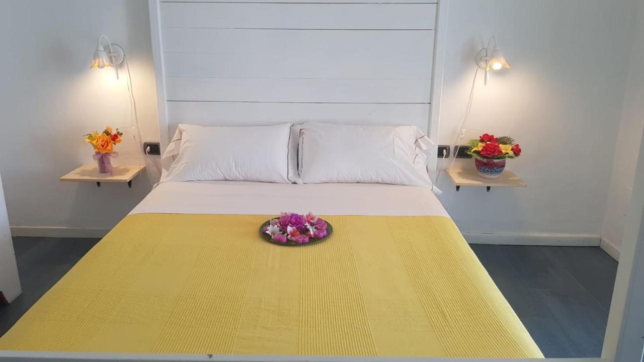 Le Sirene Hotel Portisco Buitenkant foto