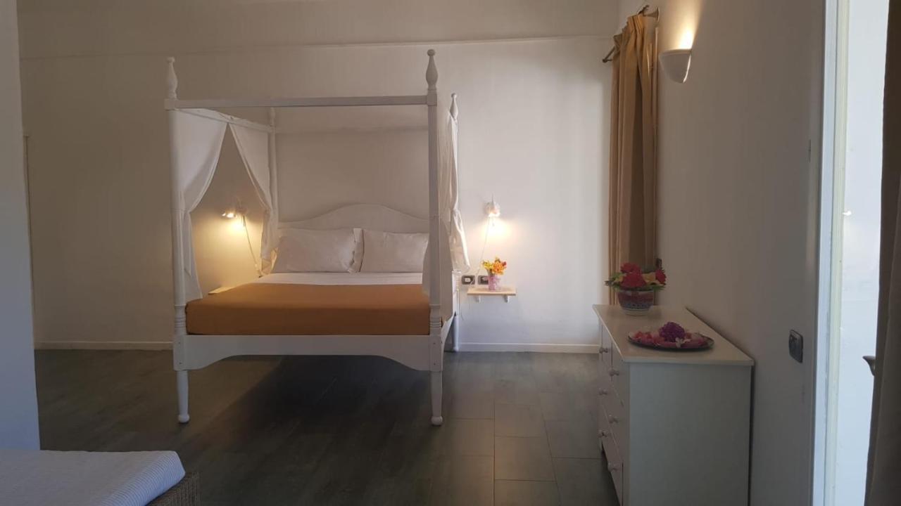 Le Sirene Hotel Portisco Buitenkant foto