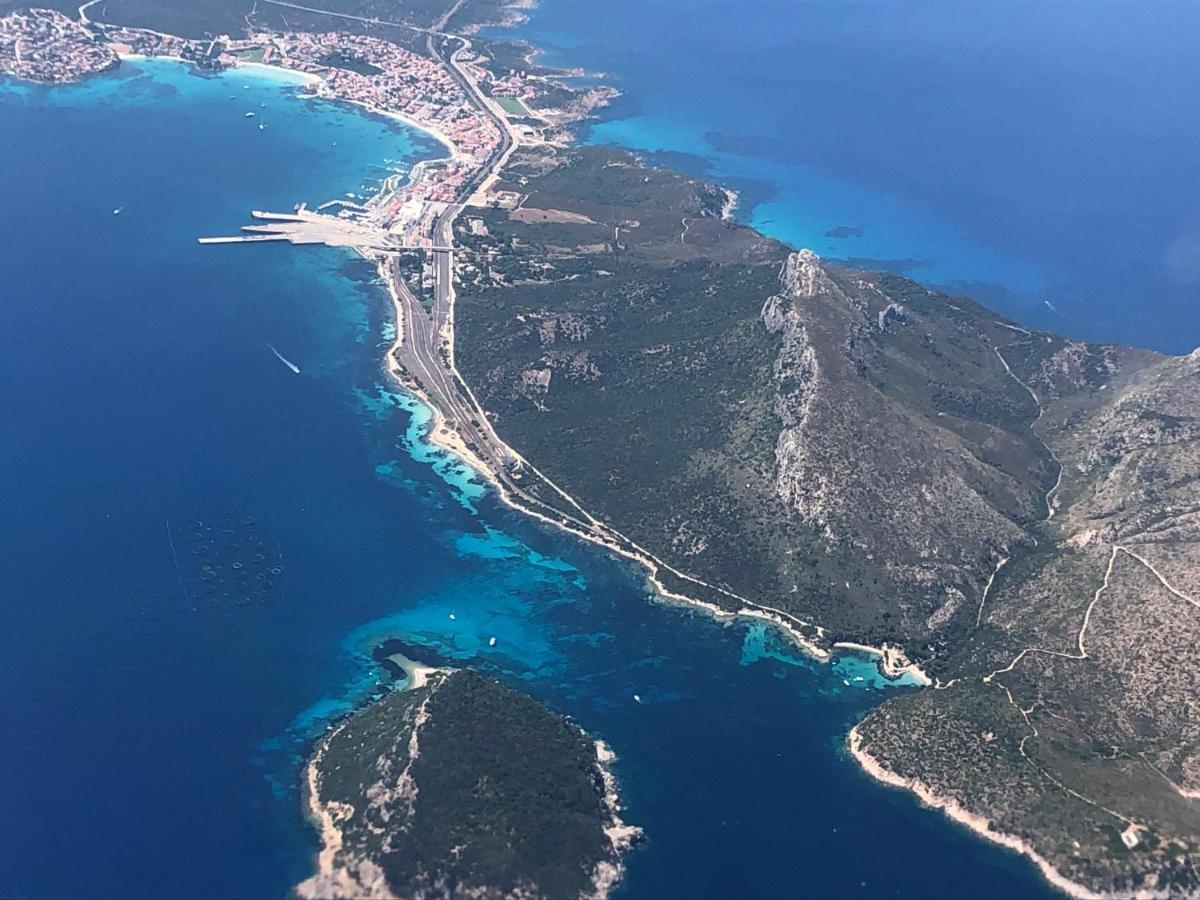 Le Sirene Hotel Portisco Buitenkant foto