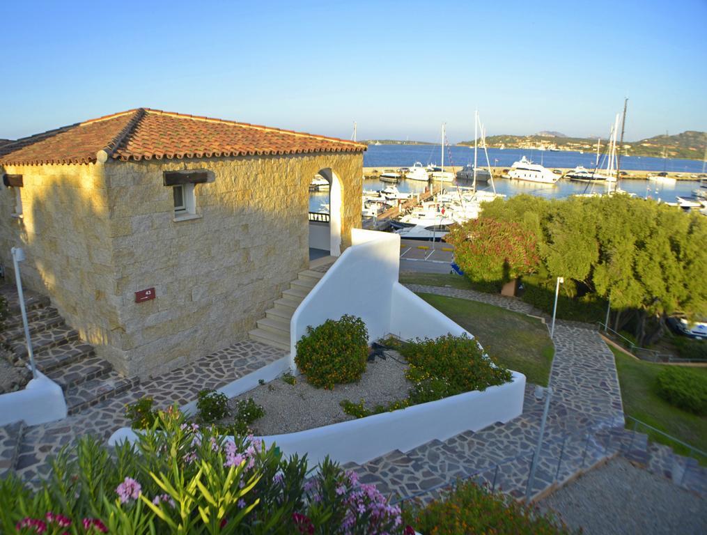 Le Sirene Hotel Portisco Buitenkant foto