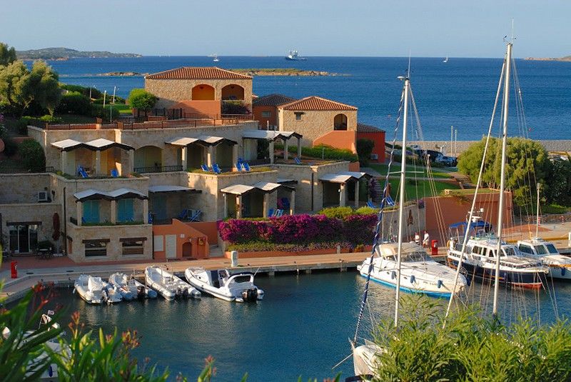 Le Sirene Hotel Portisco Buitenkant foto