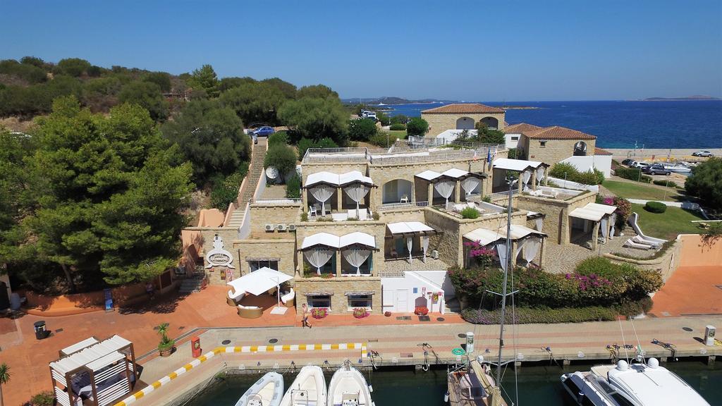 Le Sirene Hotel Portisco Buitenkant foto