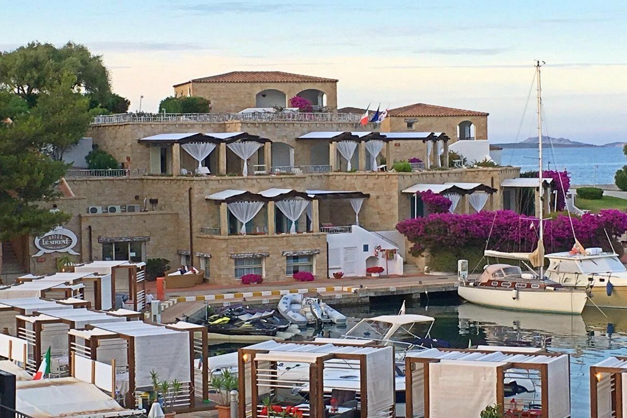 Le Sirene Hotel Portisco Buitenkant foto